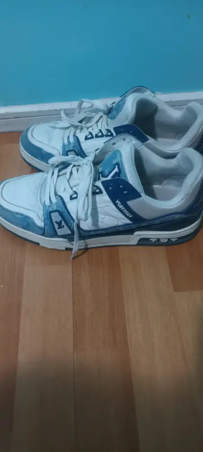 Zapatillas deportivas blancas y azules LV - miniatura 4