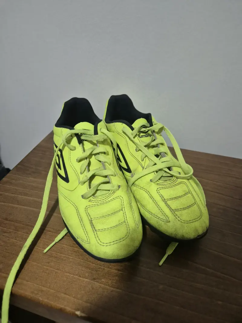 Zapatillas de fútbol Umbro amarillo neón - 1