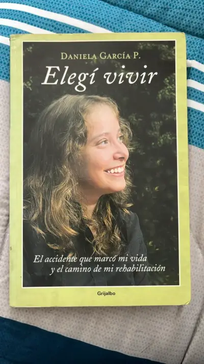 Libro Elegí Vivir de Daniela García P. - miniatura 1