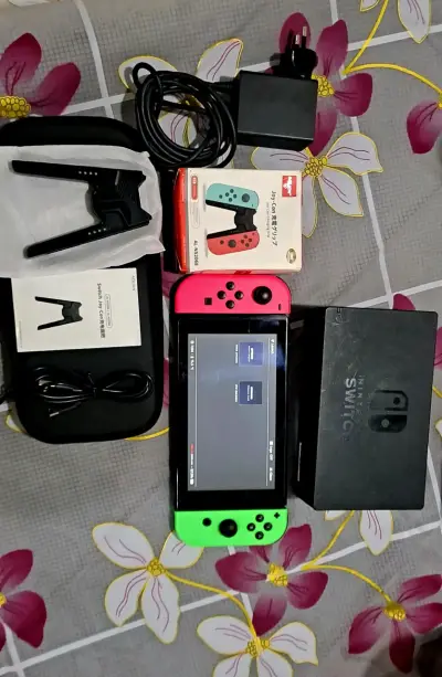 Nintendo Switch 1 V2 Magica. - miniatura 1