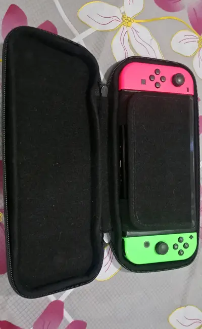 Nintendo Switch 1 V2 Magica. - miniatura 2