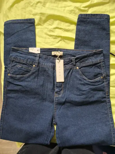 Jeans azul oscuro - Push Up Pitillo - miniatura 1