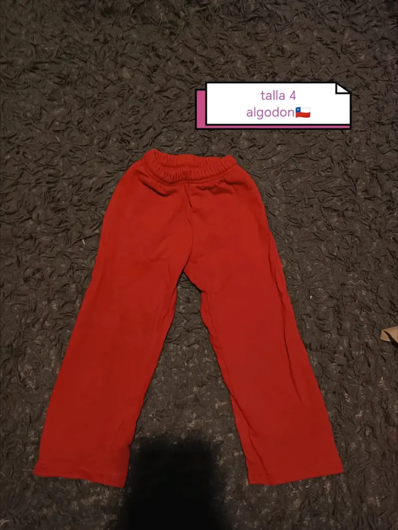 Polera roja para niños con diseño de alce - 3