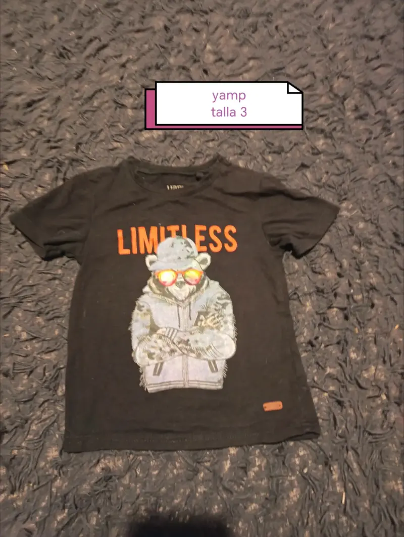 Polera negra para niño con diseño de mono Yamp - 1
