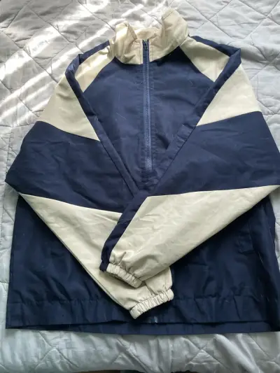 Chaqueta deportiva azul y beige con cierre - miniatura 1