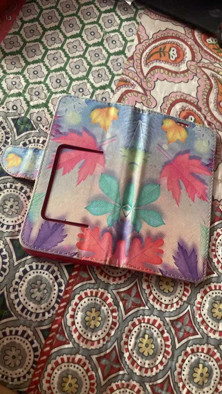 Funda para celular con diseño floral colorido - 3