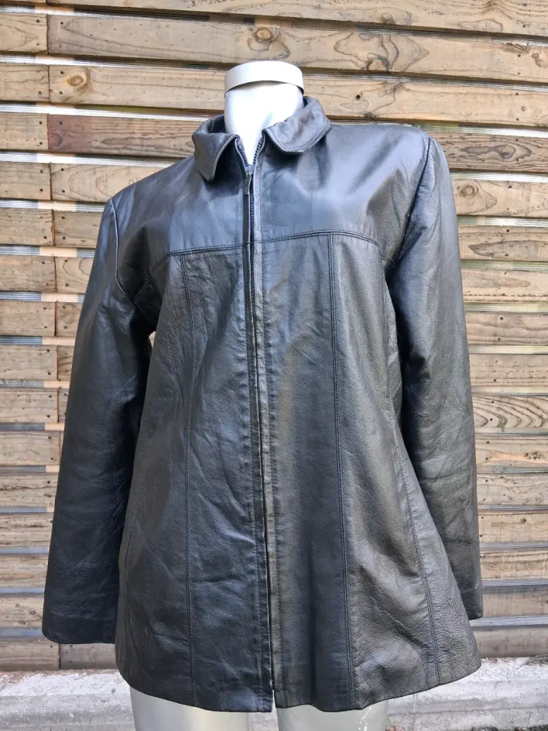 Chaqueta de cuero negra para mujer - 1