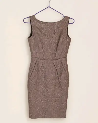 Vestido Banana Republic marrón elegante - miniatura 1