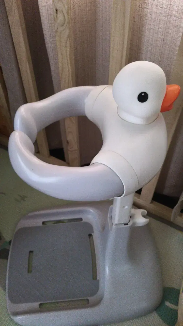 Base para baño de bebé en forma de pato - 5