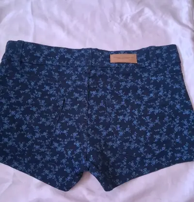 Shorts de mezclilla estampados H&M L.O.G.G. - miniatura 2