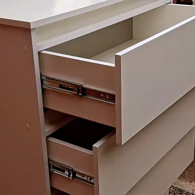Cómoda de Madera Blanca con 4 Cajones - miniatura 3