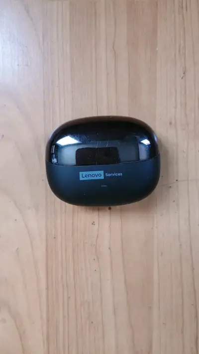 Audífonos Inalámbricos Lenovo Negros - miniatura 1