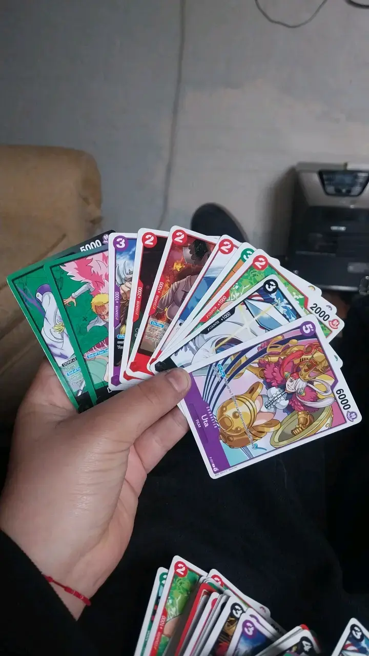 Cartas de juego coleccionables anime