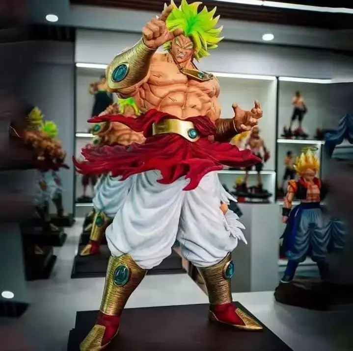 Figura de acción Broly Super Saiyan legendario - 2