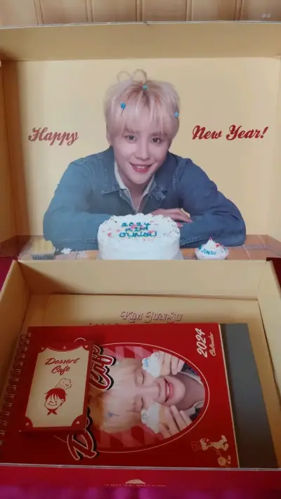 K-pop season's greetings Kim XIA Junsu - miniatura 1