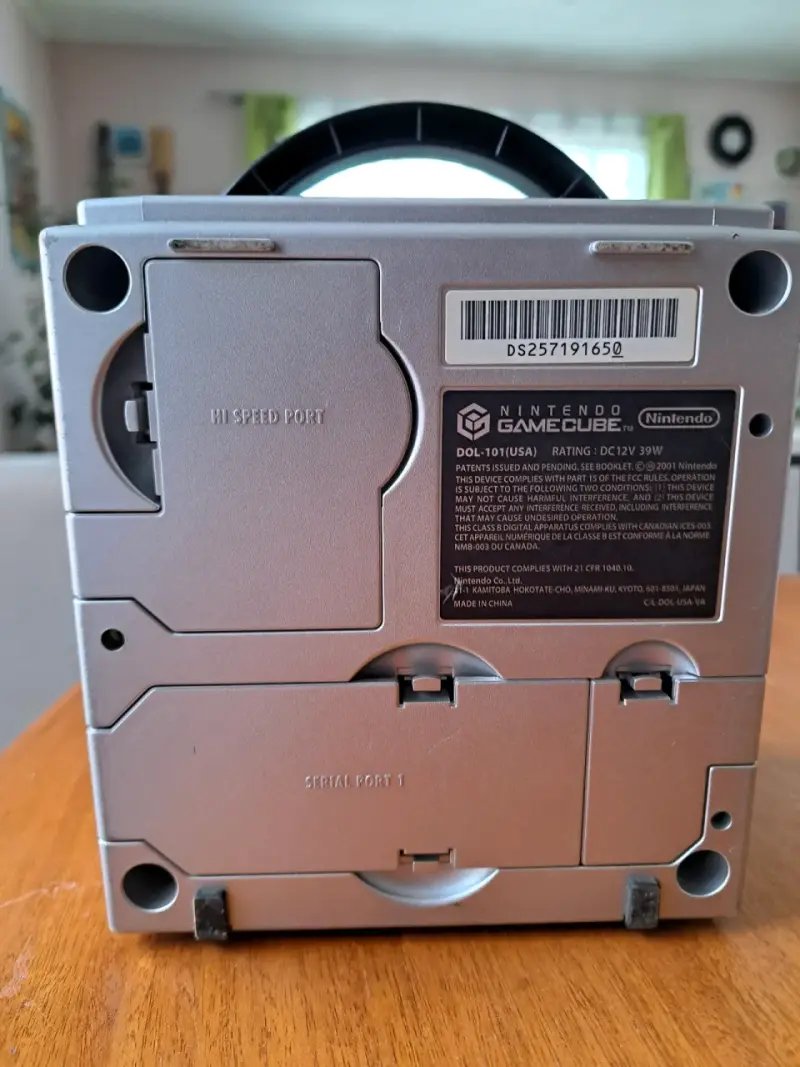 GameCube SOLO CONSOLA sin cables - 4