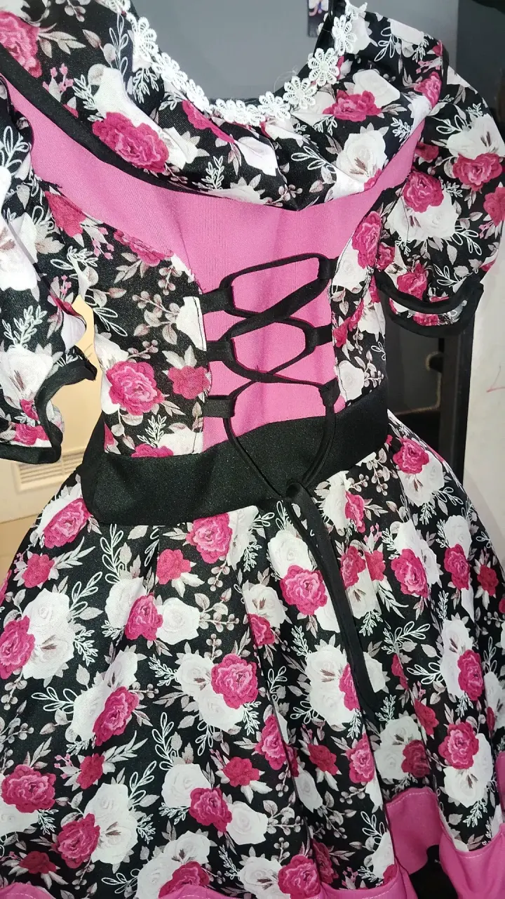 Vestido floral para niña con encaje - 2