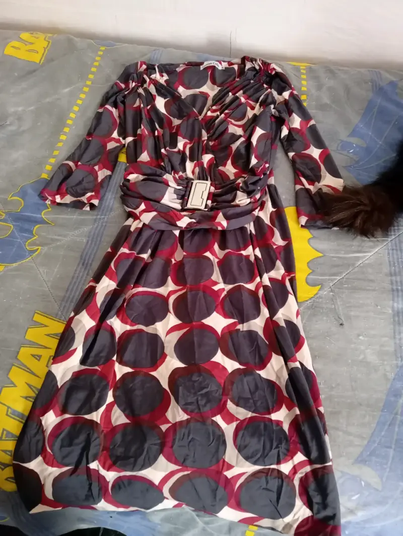 Vestido largo estampado con cinturón