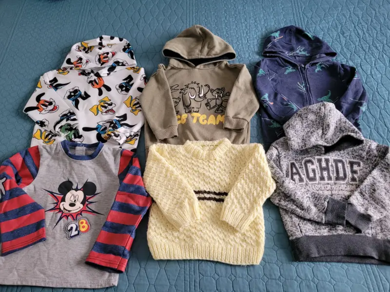 Lote de ropa infantil variada para niños - 1