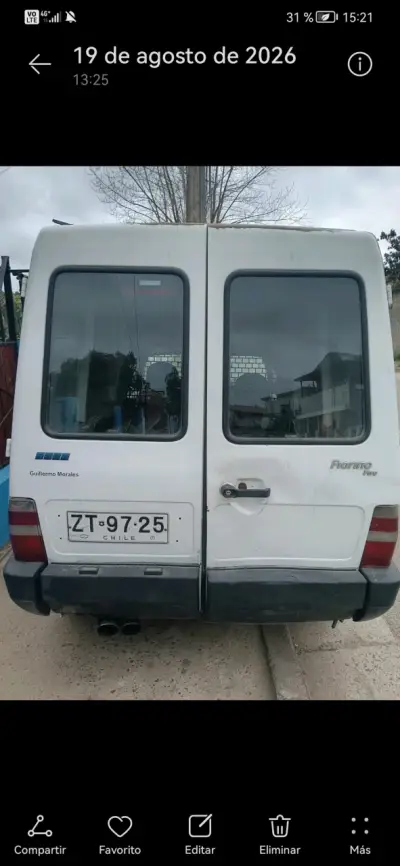 Furgón Fiat Fiorino en buen estado - miniatura 1
