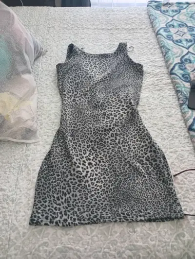 Vestido corto estampado animal print - miniatura 1