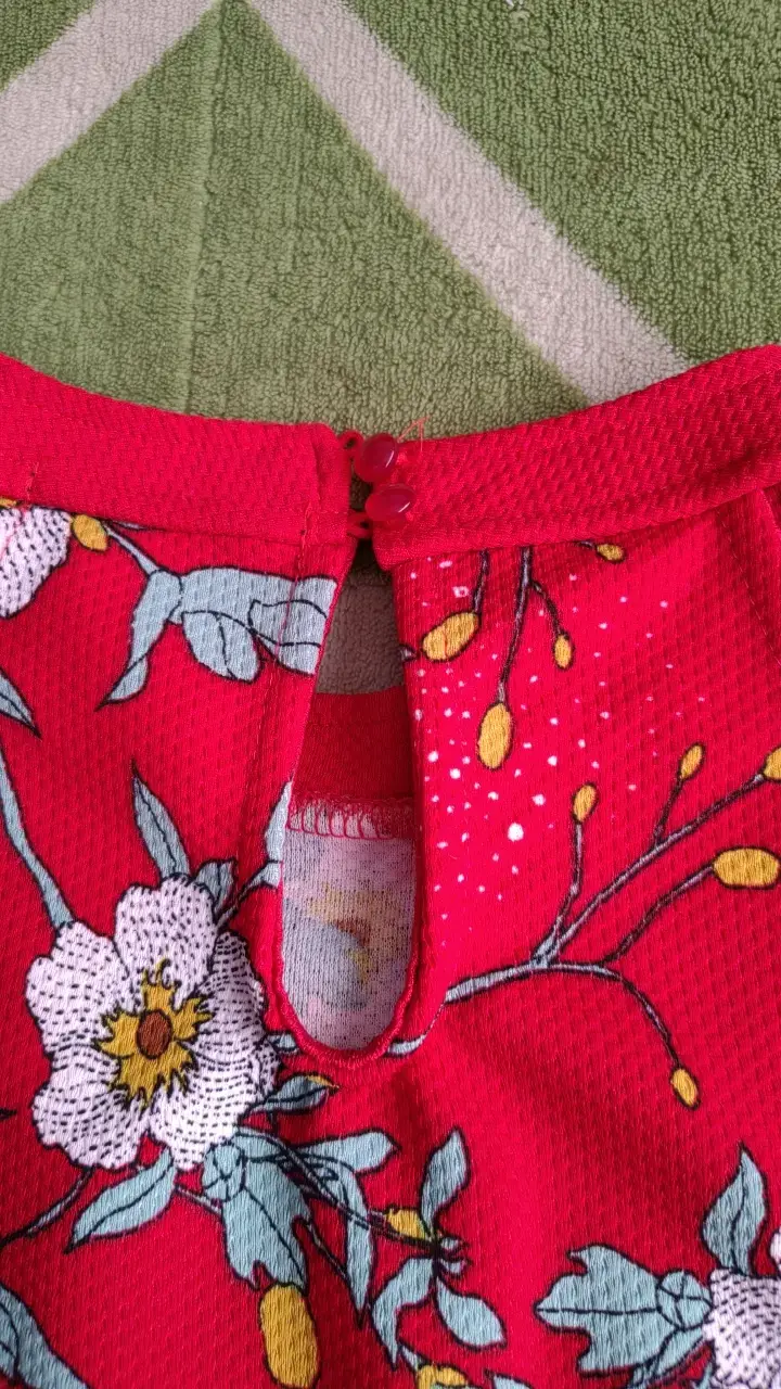 Vestido rojo floral sin mangas para mujer - 3