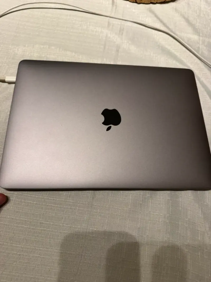 MacBook Pro 13” 2017 — Excelente estado | Único du - 2