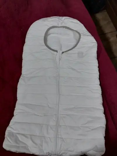 Saco de dormir para bebé blanco acolchado - miniatura 1