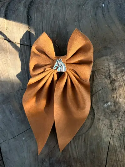 Lazos decorativos de tela con broche metálico - miniatura 1