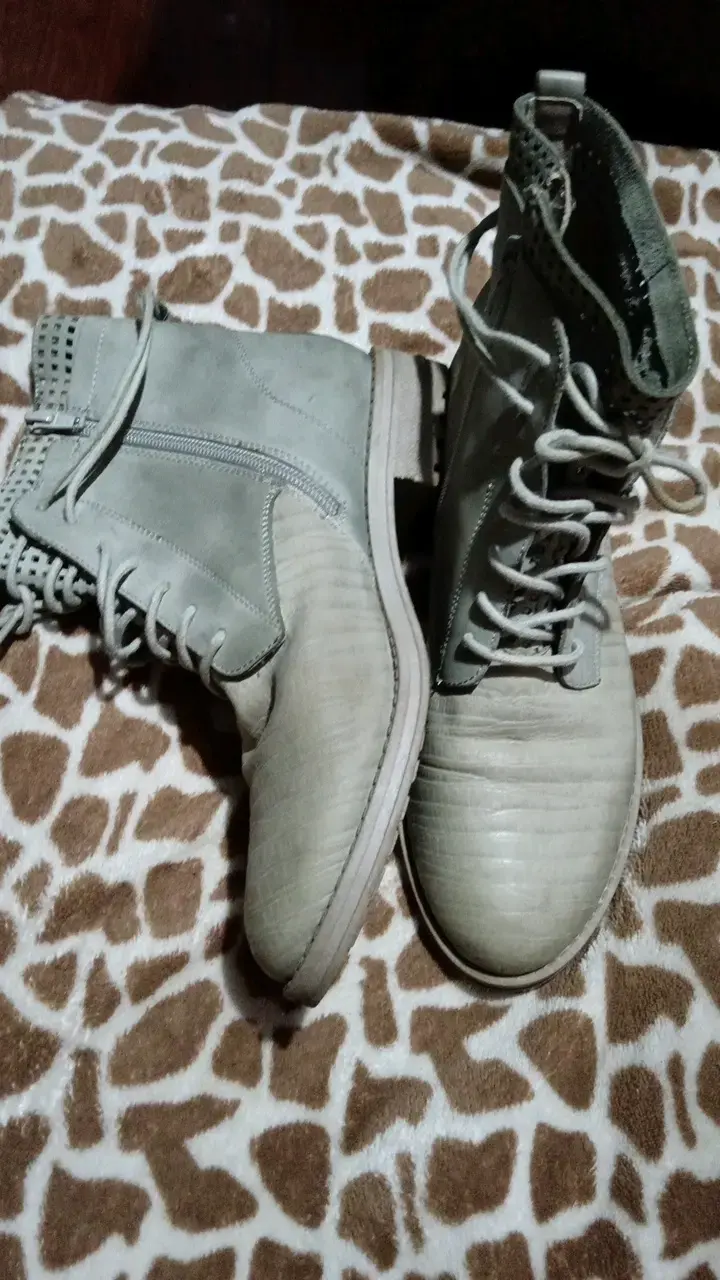 Botines SPM de cuero beige oscuro con cordones - 3