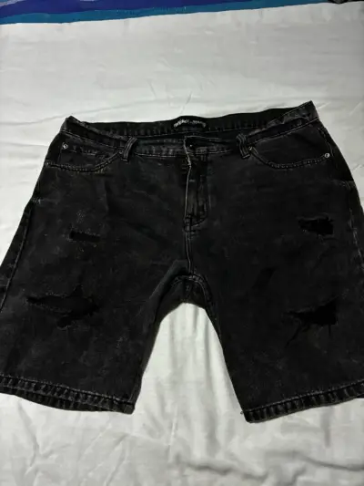 Short Mossimo tallaa 42 - miniatura 3