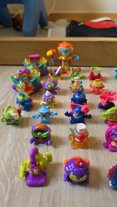 40 Superthings, 2 slider y 1 kazoom kids - miniatura 1