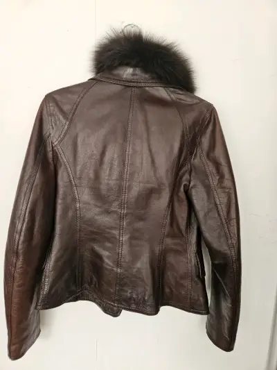 Chaqueta cuero marrón cuello piel desmontable - miniatura 5