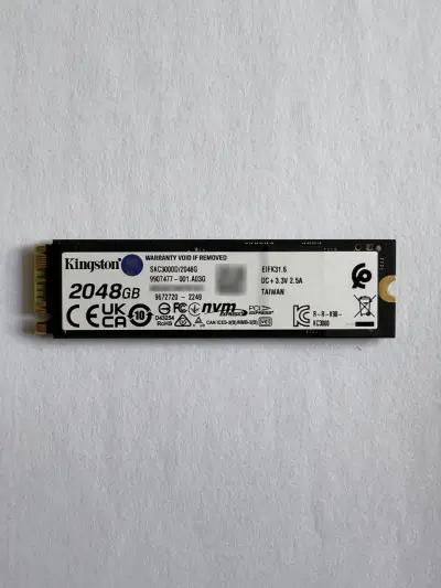 SSD Kingston KC3000 2TB - miniatura 2