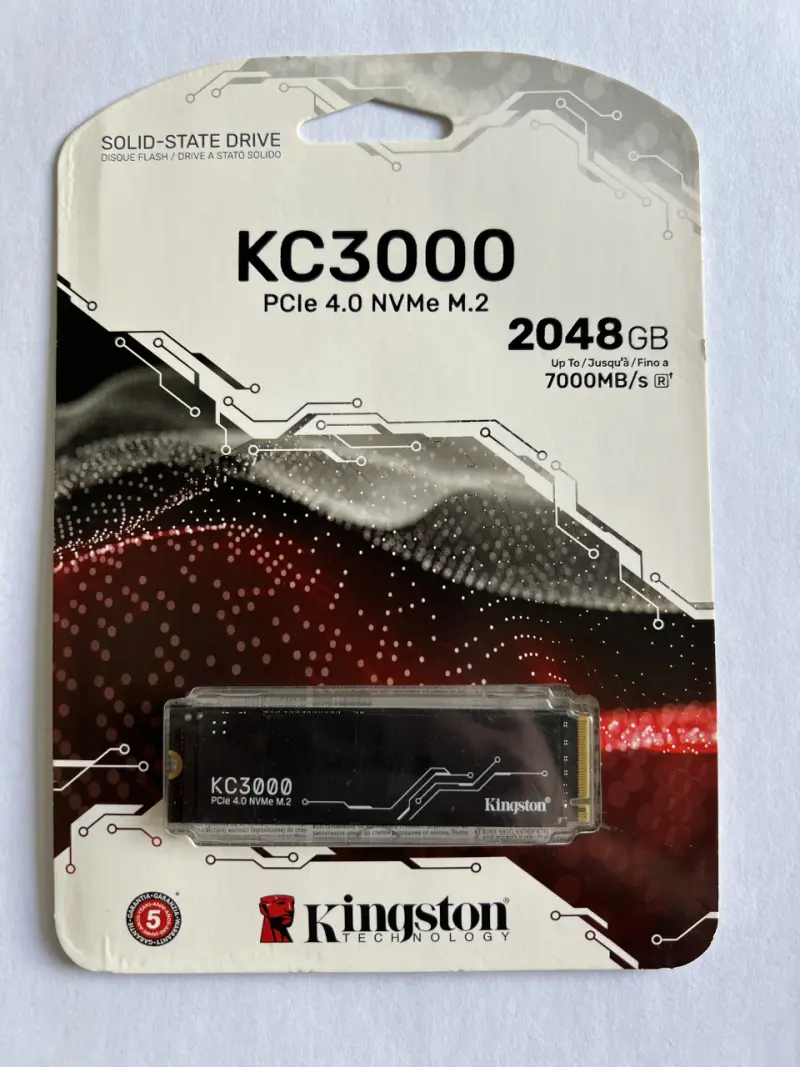 SSD Kingston KC3000 2TB - 3