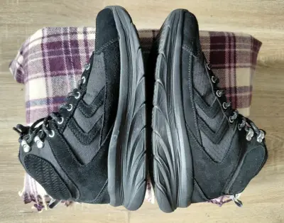 Botas de senderismo negras Skechers para hombre - miniatura 1