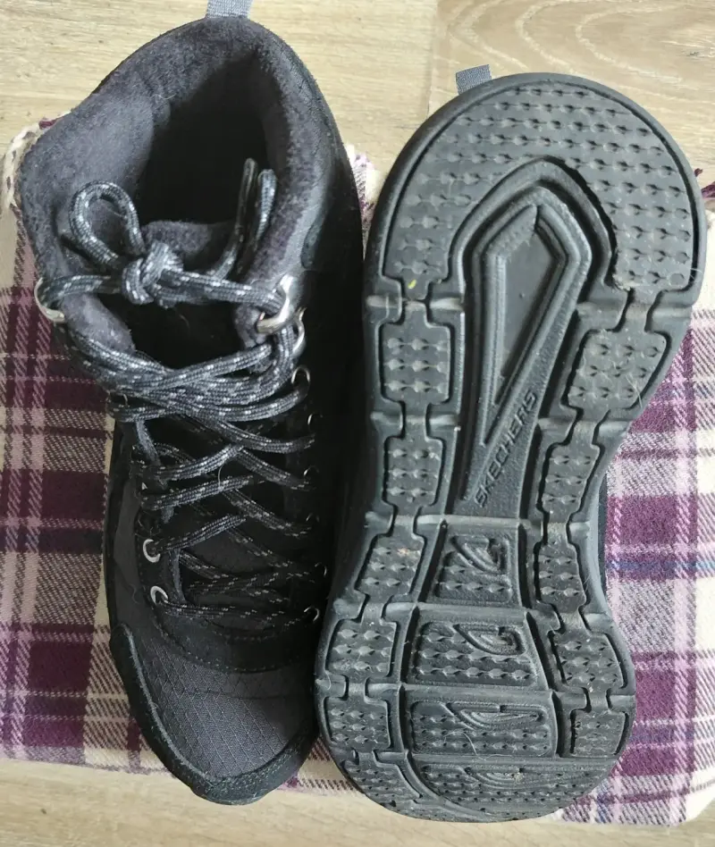 Botas de senderismo negras Skechers para hombre - 2