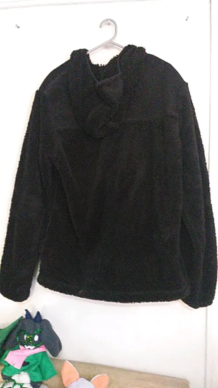 Chaqueta negra peluda talla M  fiorucci - 2