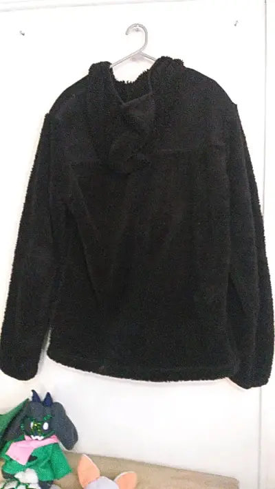 Chaqueta negra peluda talla M  fiorucci - miniatura 2