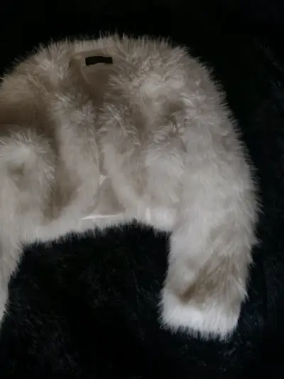 Chaqueta corta de piel sintética blanca Fashion - miniatura 3