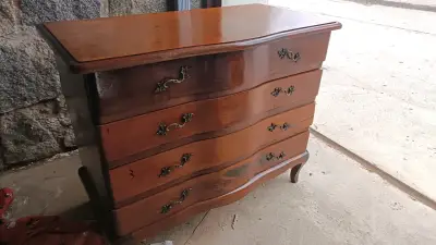 Cómoda de Madera con Cajones Curvos - miniatura 4