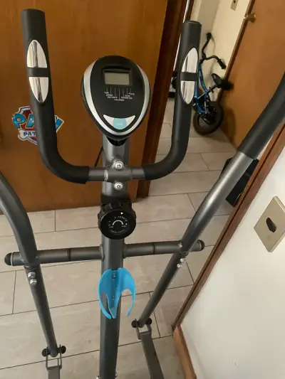 Máquina elíptica Ultimate Fitness  como nueva - miniatura 1