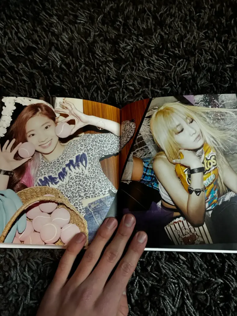 Álbum Original Twice 'The Story Begins' - 4