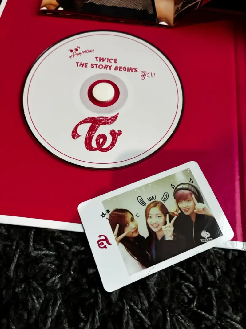 Álbum Original Twice 'The Story Begins' - 5