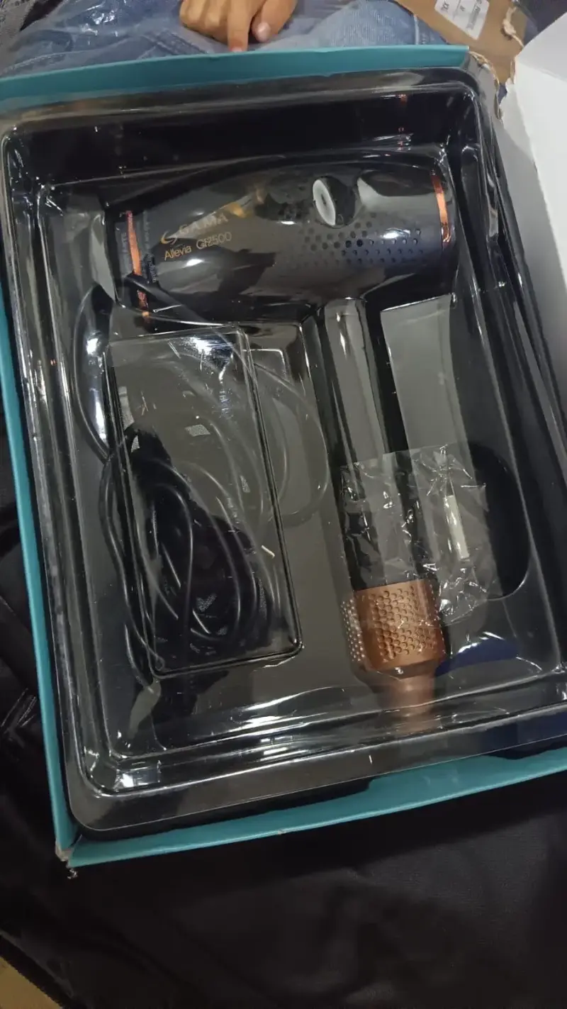 Depiladora IPL Gama Allevia GI 2500 con Tecnología IceTech - 2