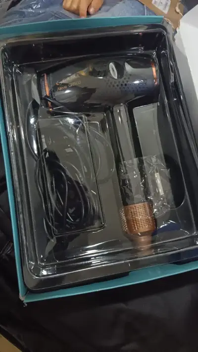 Depiladora IPL Gama Allevia GI 2500 con Tecnología IceTech - miniatura 2