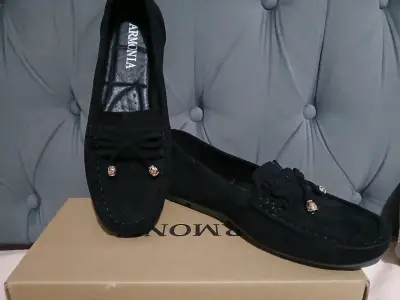 Mocasines negros Armonia con detalles dorados - miniatura 3