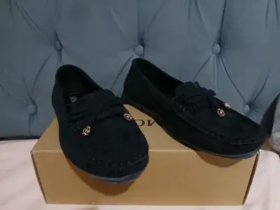 Mocasines negros Armonia con detalles dorados - miniatura 4