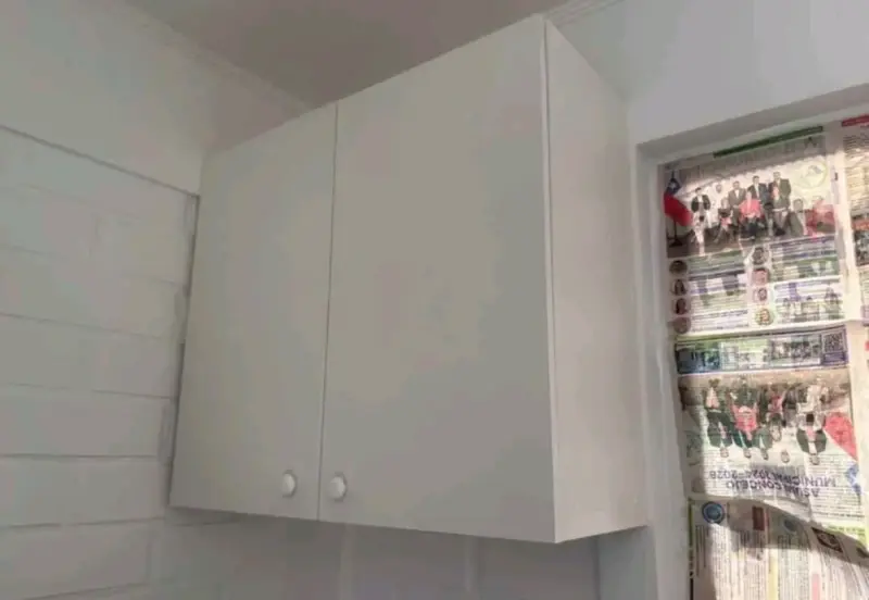 Mueble de cocina con lavaplatos integrado - 2