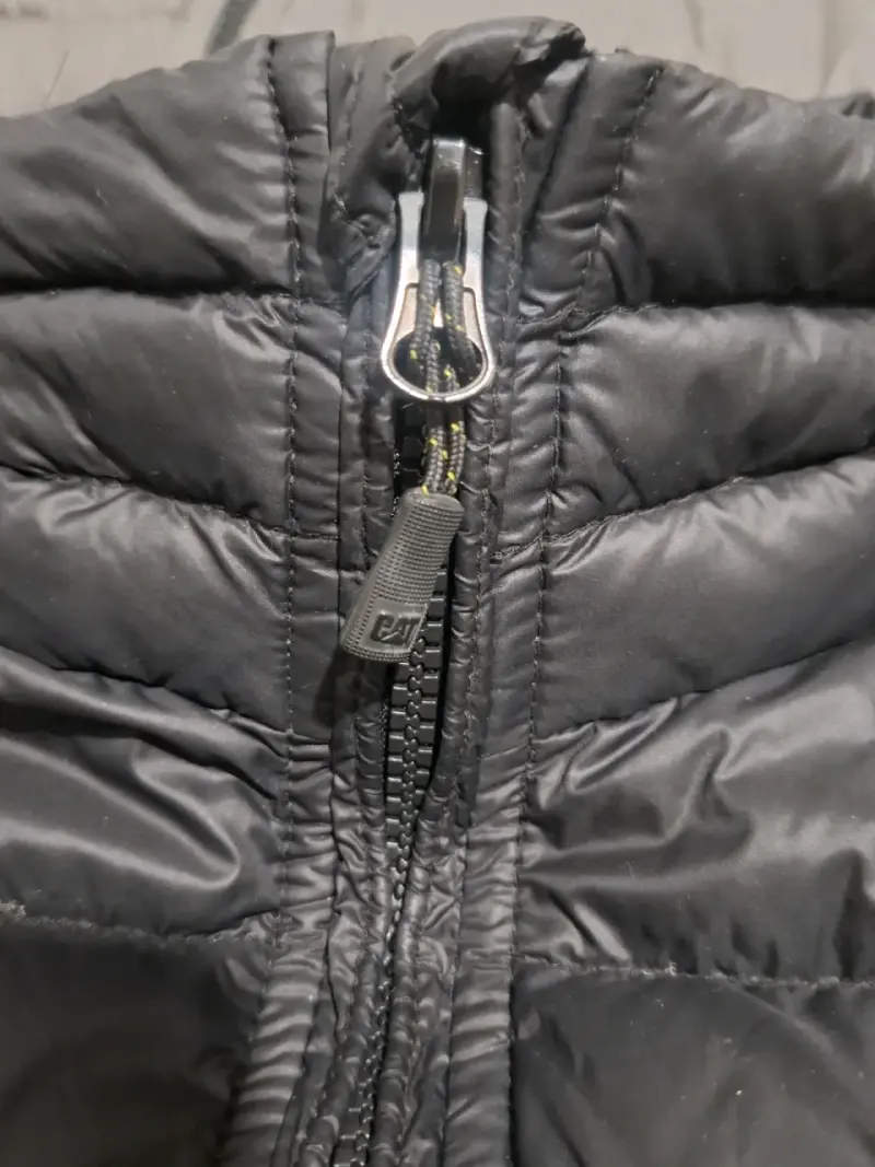 Chaqueta acolchada pluma negra CAT hombre - 5
